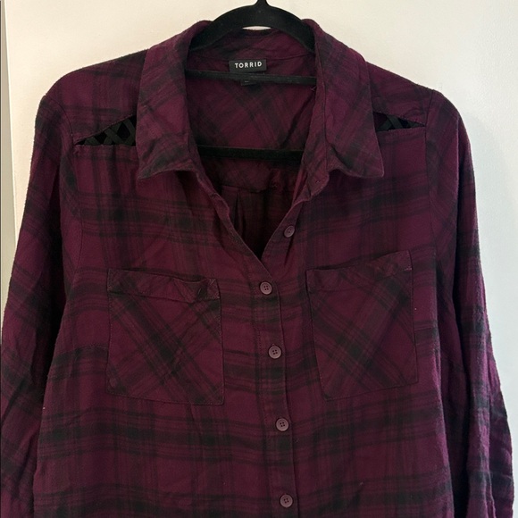 Torrid Dark Purple Plaid Shirt - Picture 1 of 2